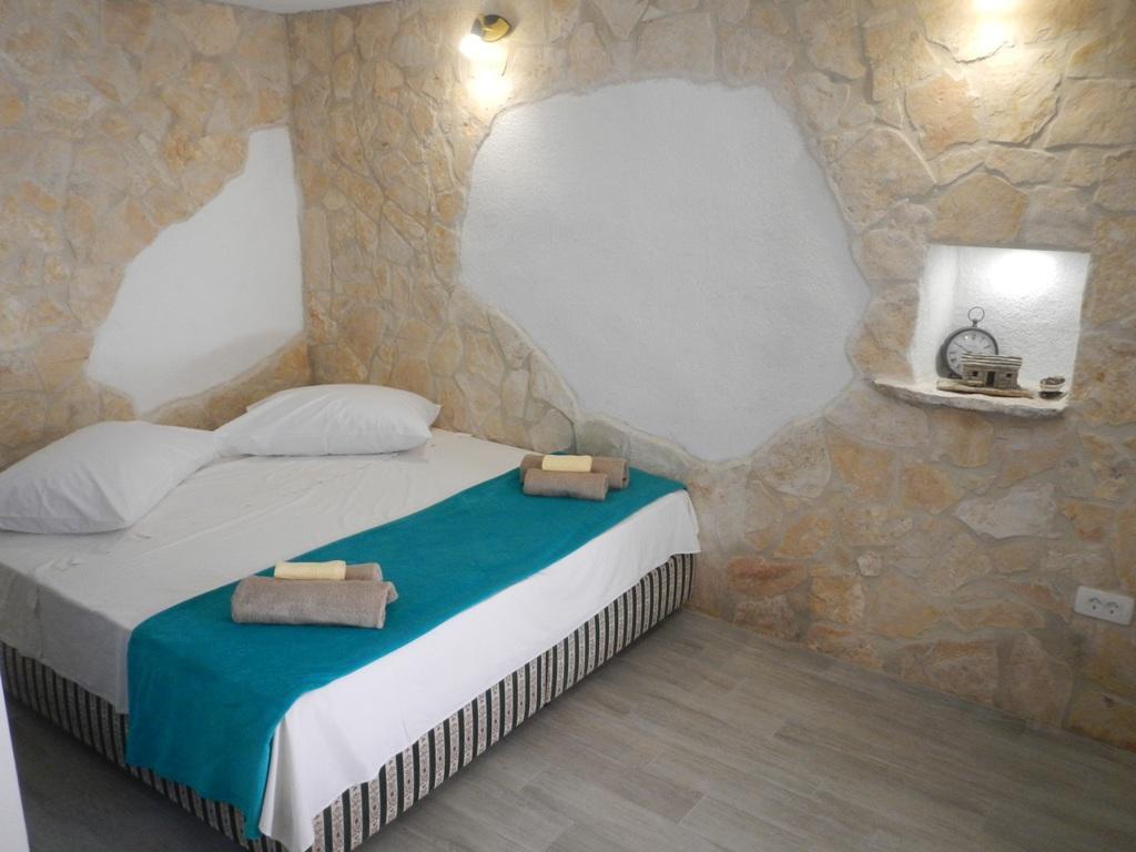 Apartments Valter Tisno Bagian luar foto