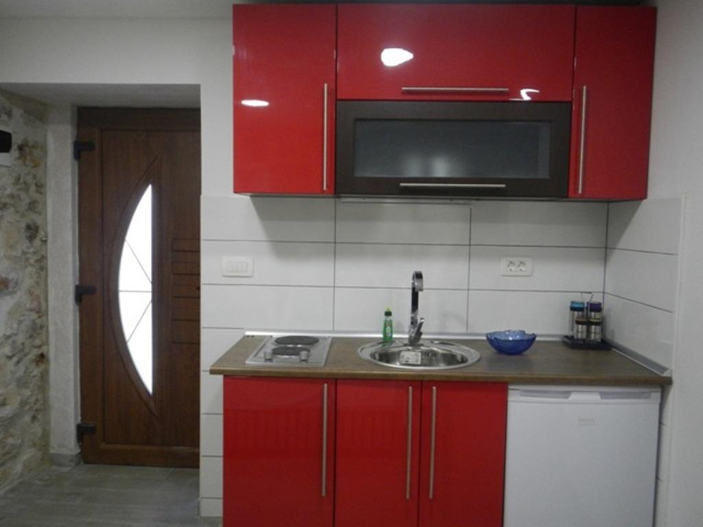 Apartments Valter Tisno Bagian luar foto